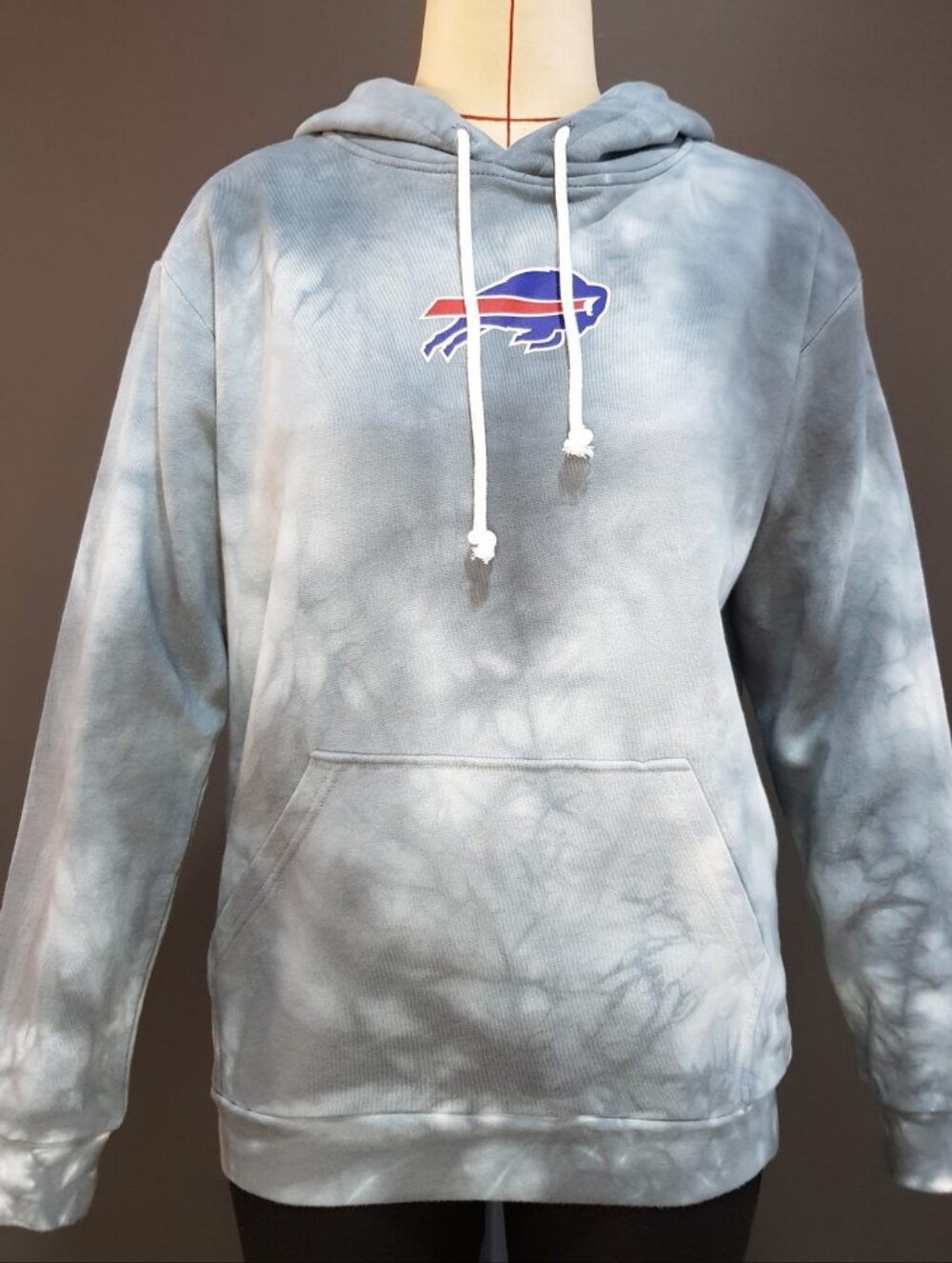 Tie-Dye Gray Pullover Hoodie with Buffalo Logo